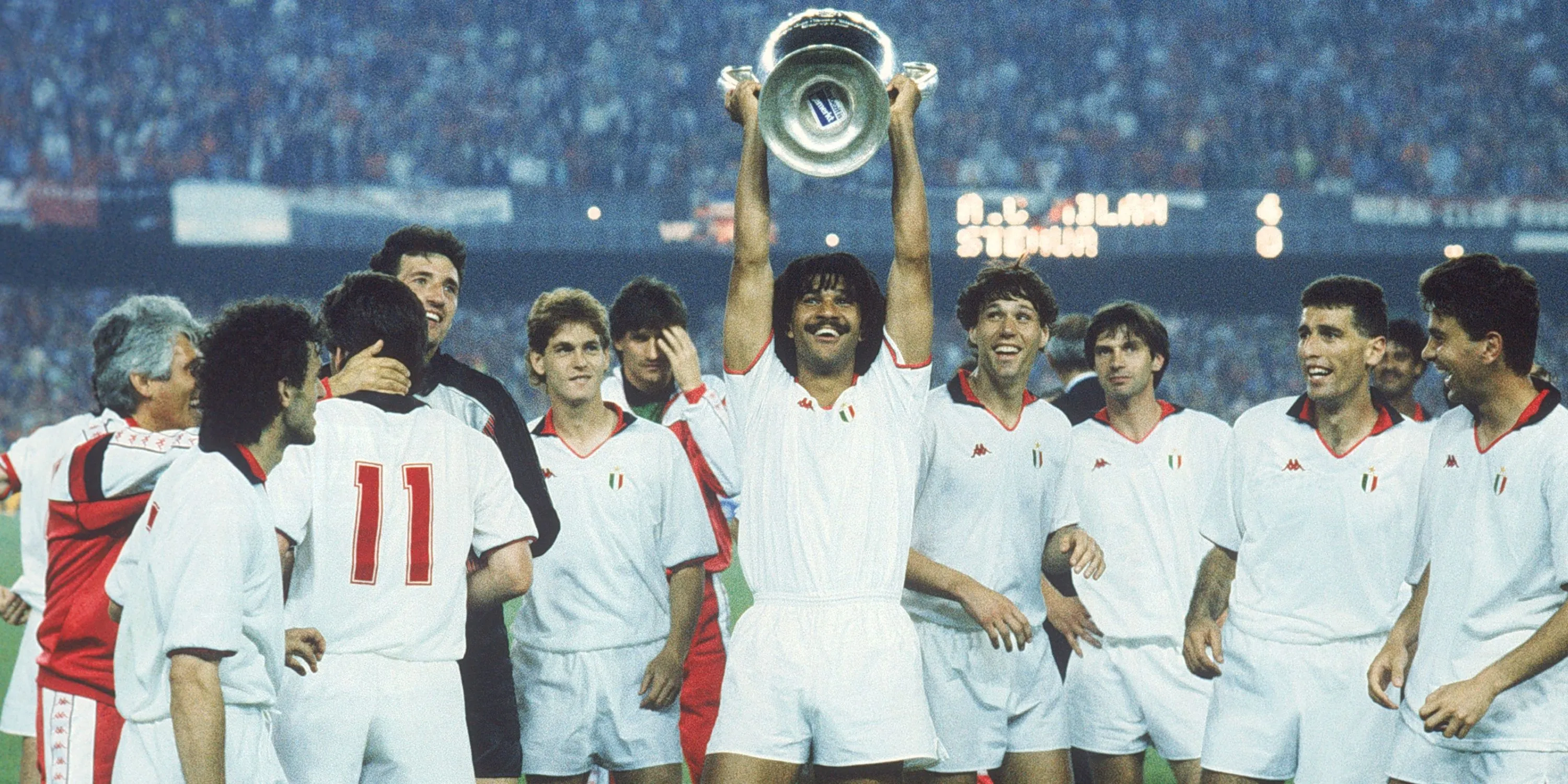 AC Milan mùa giải 1988-89 với các siêu sao làm nên lịch sử bóng đá châu Âu