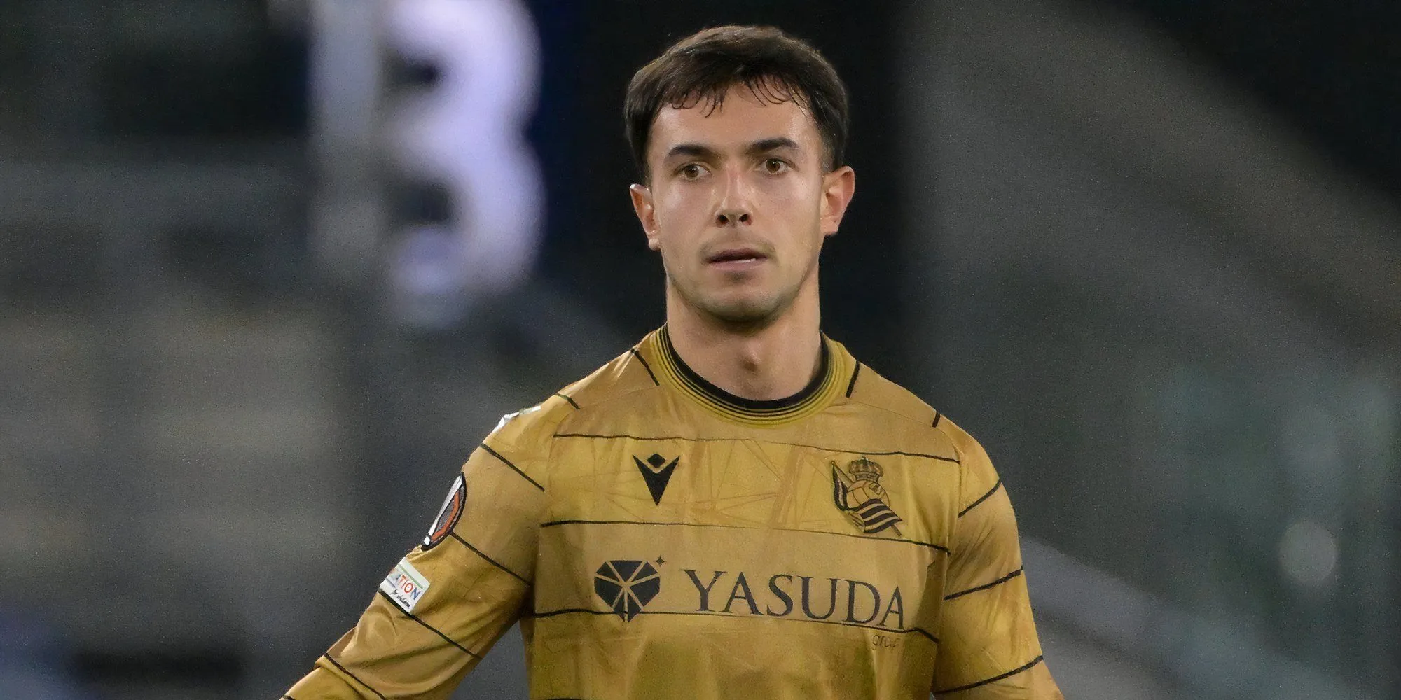 Tiền vệ Martin Zubimendi trong màu áo Real Sociedad