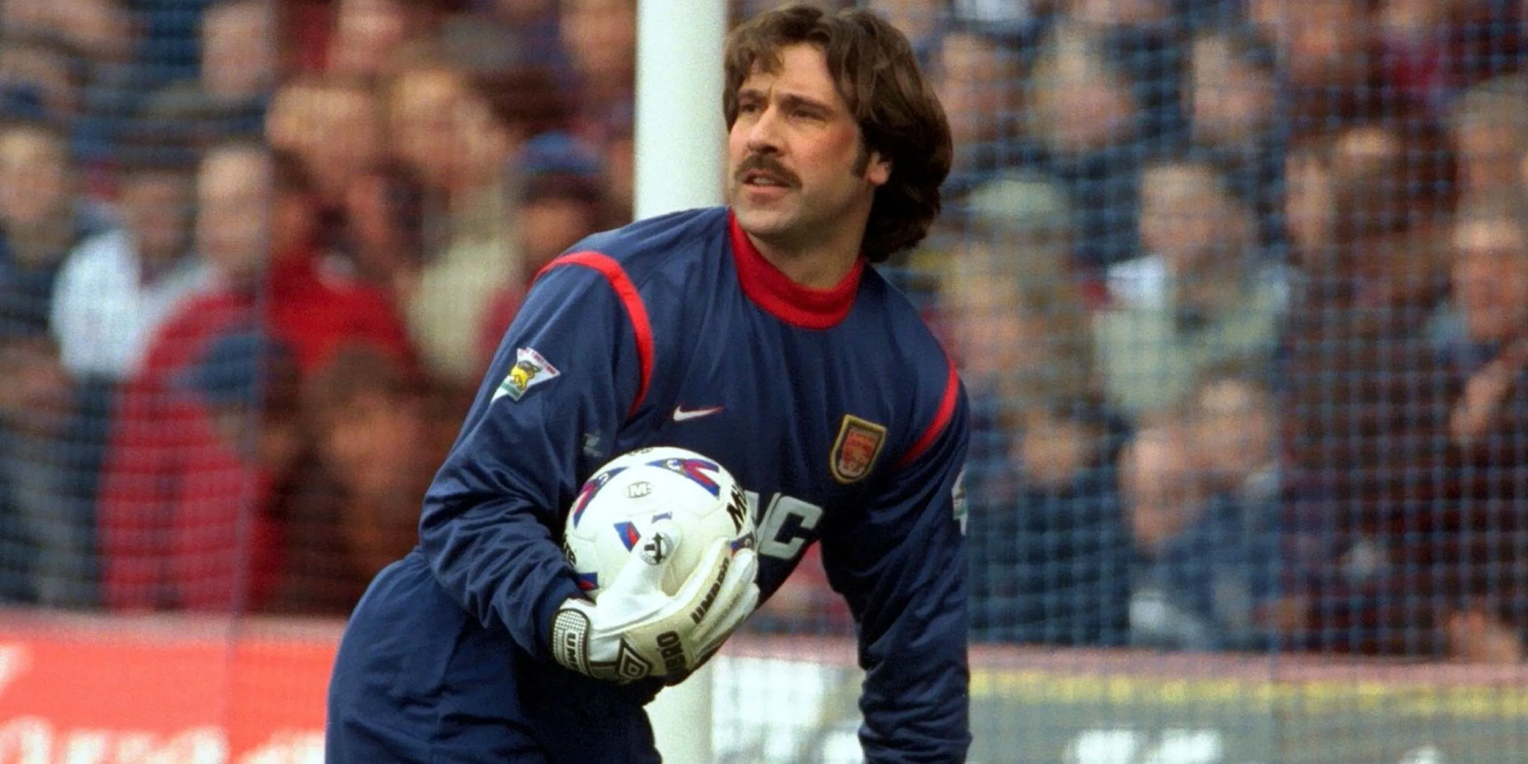 David Seaman trong khung thành Arsenal