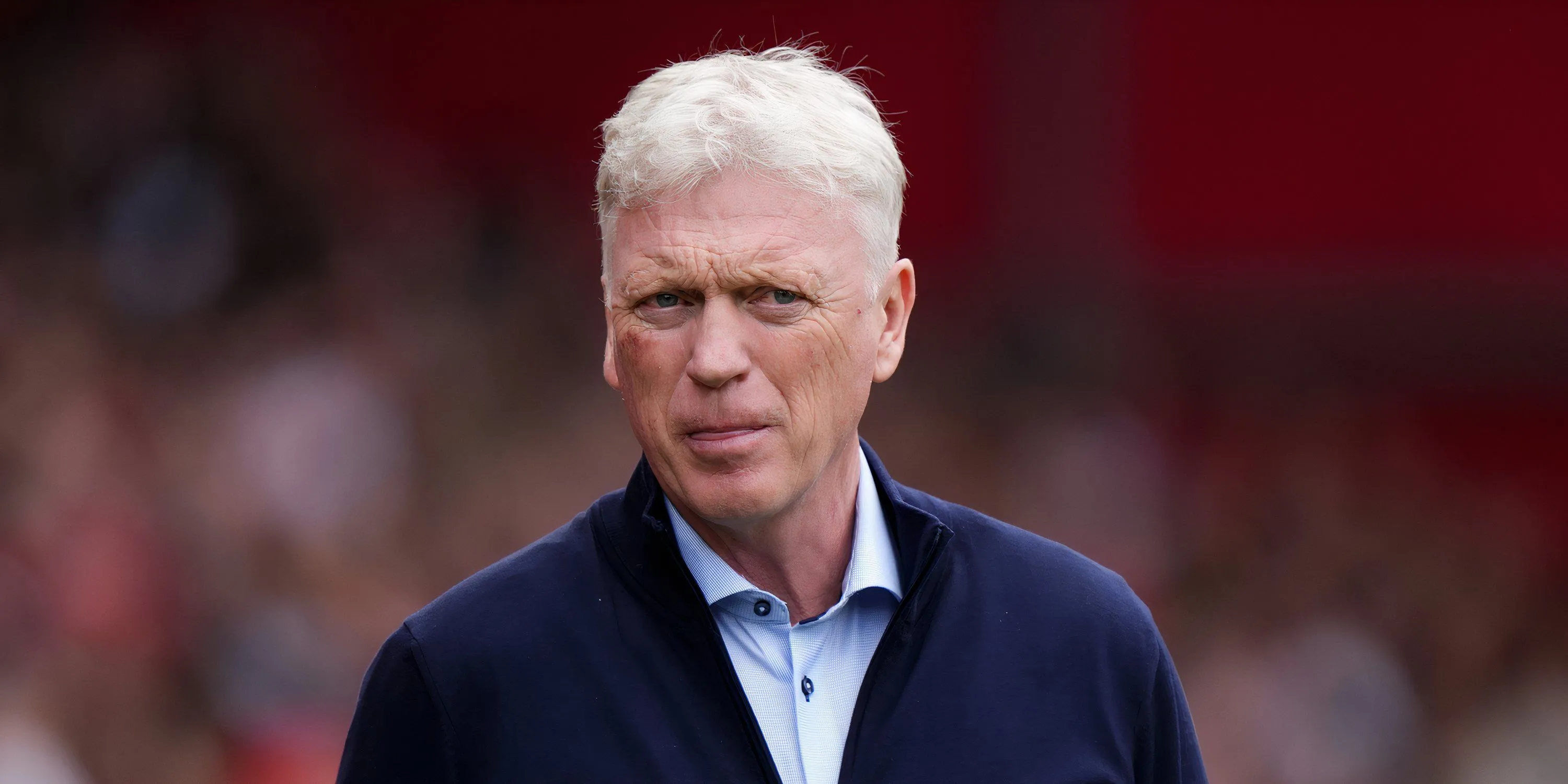 HLV David Moyes trên băng ghế chỉ đạo của Everton