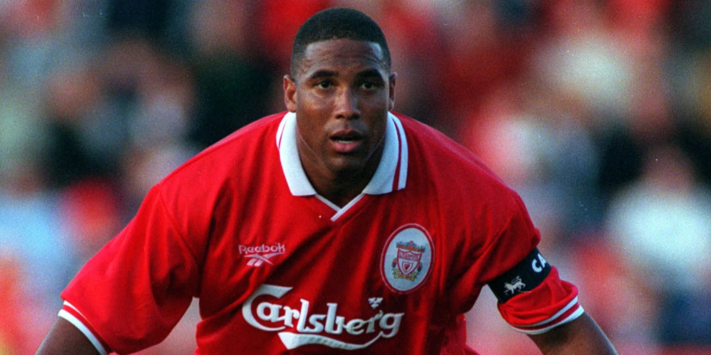 John Barnes, cầu thủ được Jamie Carragher đánh giá cao về kỹ thuật