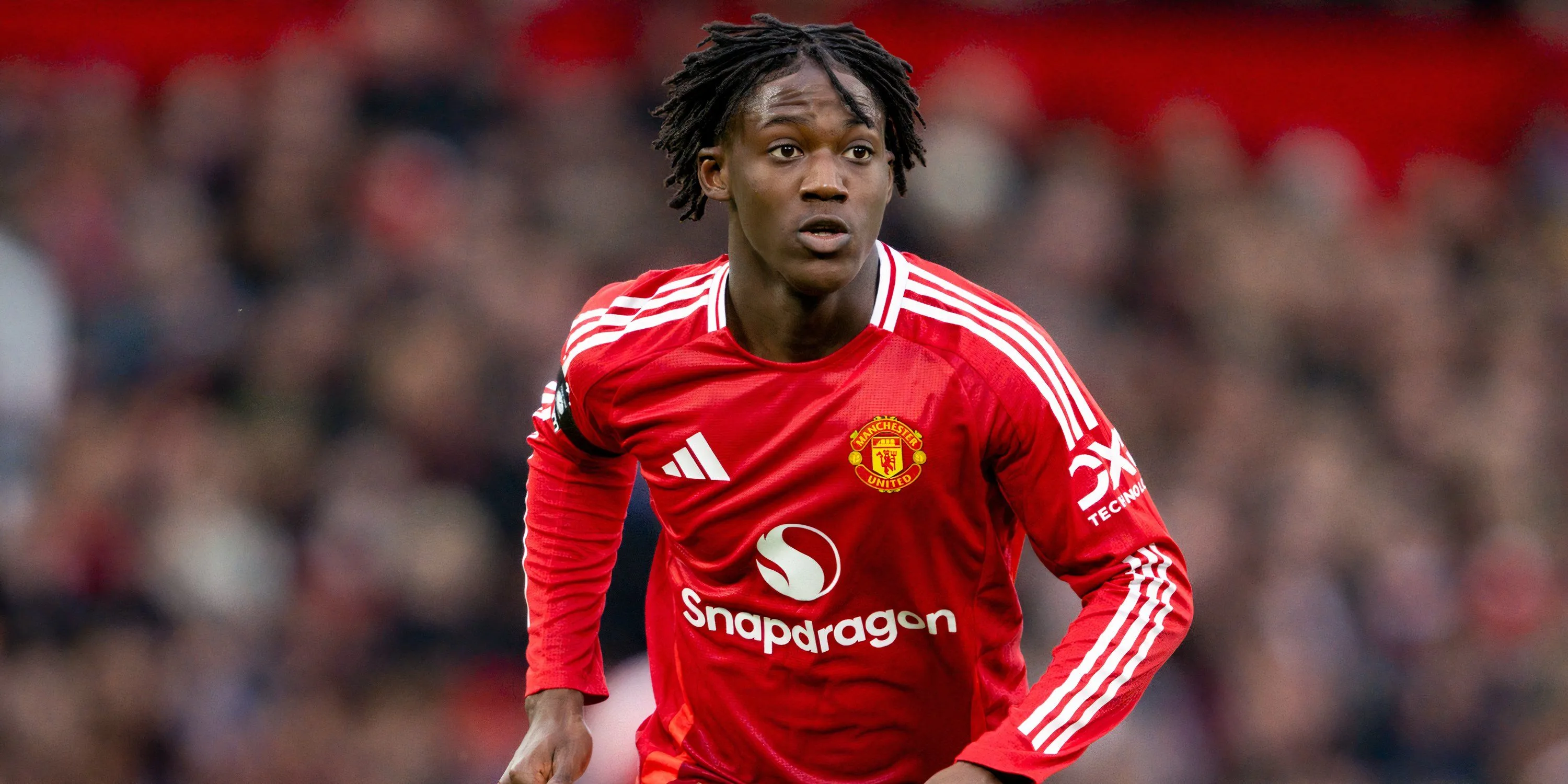 Kobbie Mainoo thi đấu cho Manchester United tại Premier League
