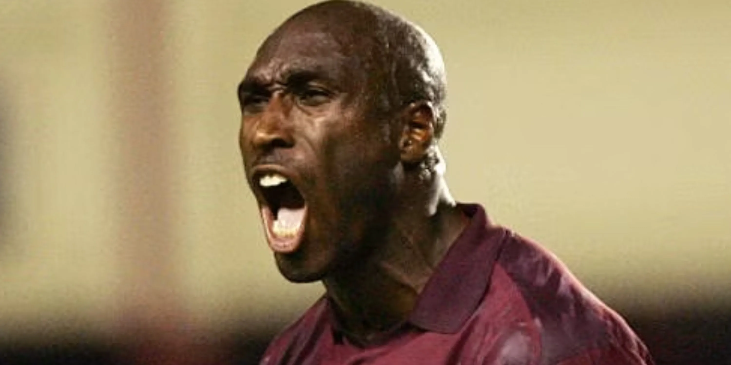 Sol Campbell thi đấu cho Arsenal