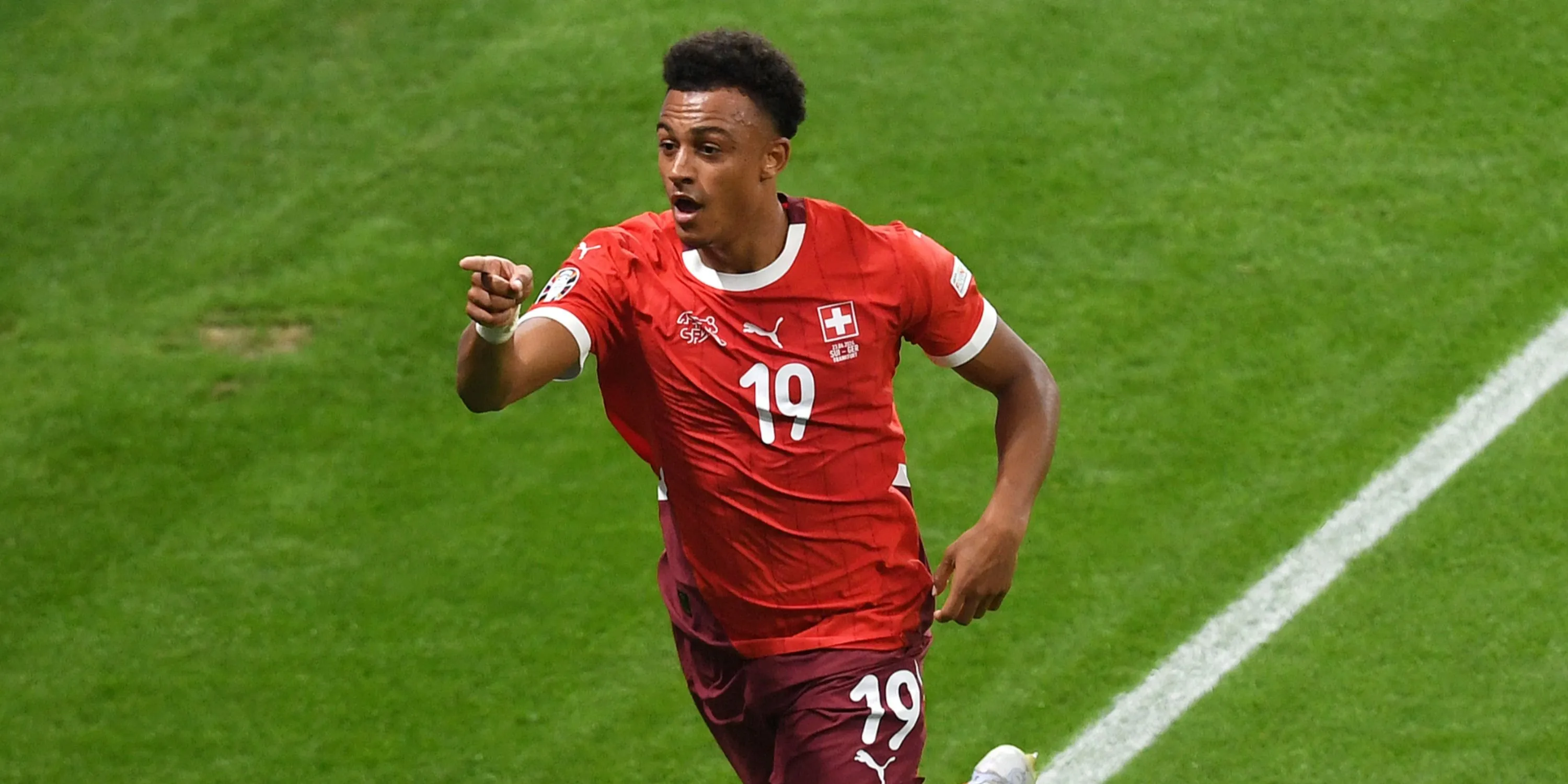 Dan Ndoye - Mục tiêu chuyển nhượng hàng đầu của Manchester United và Nottingham Forest