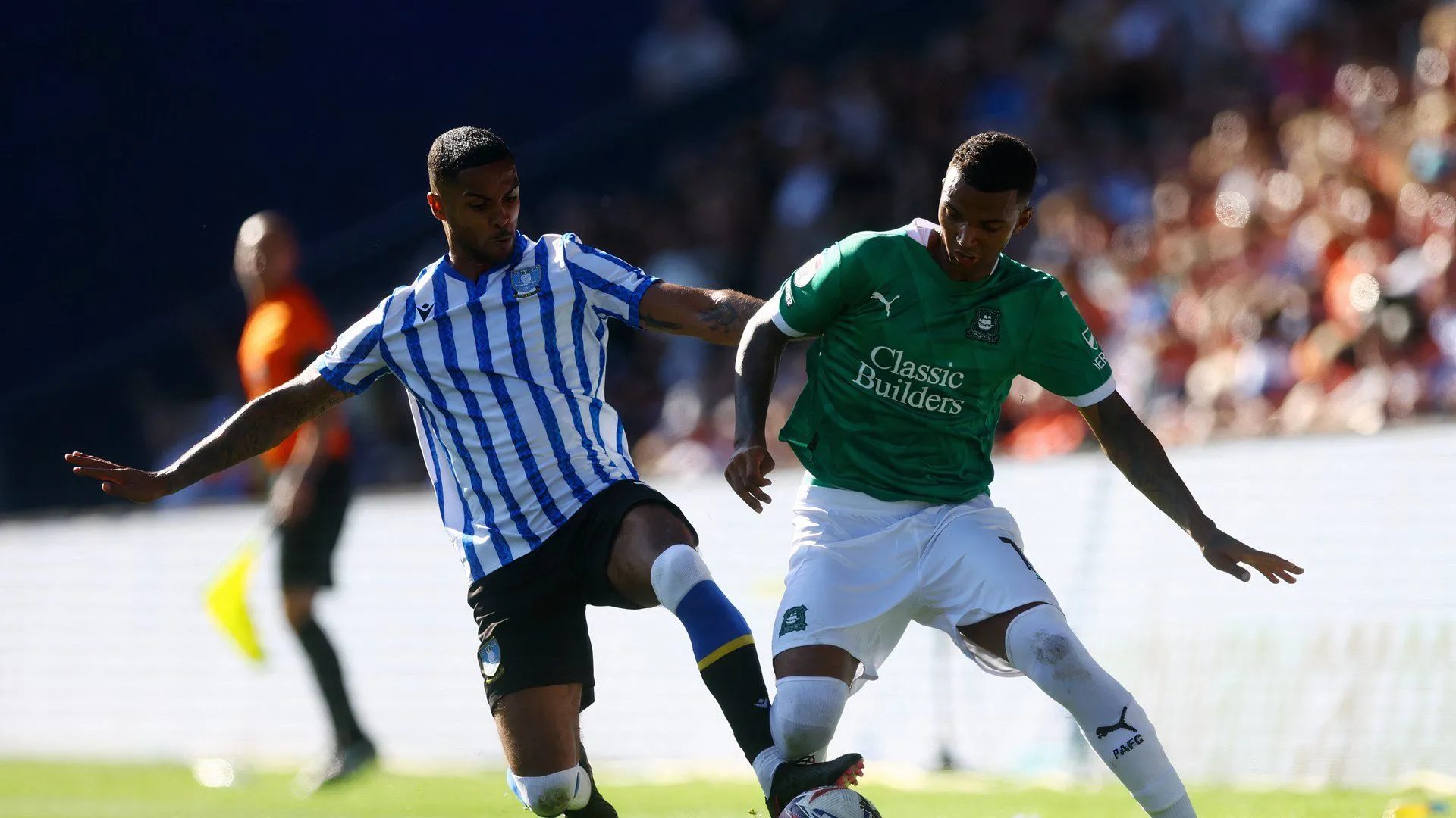 Max Lowe, trụ cột không thể thiếu của hàng thủ Sheffield Wednesday
