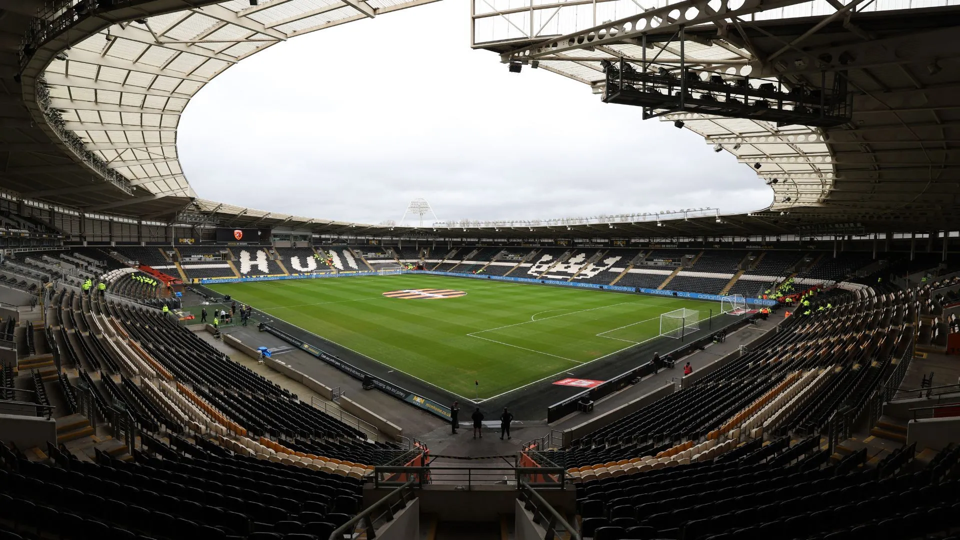 MKM Stadium, sân nhà huyên náo của Hull City