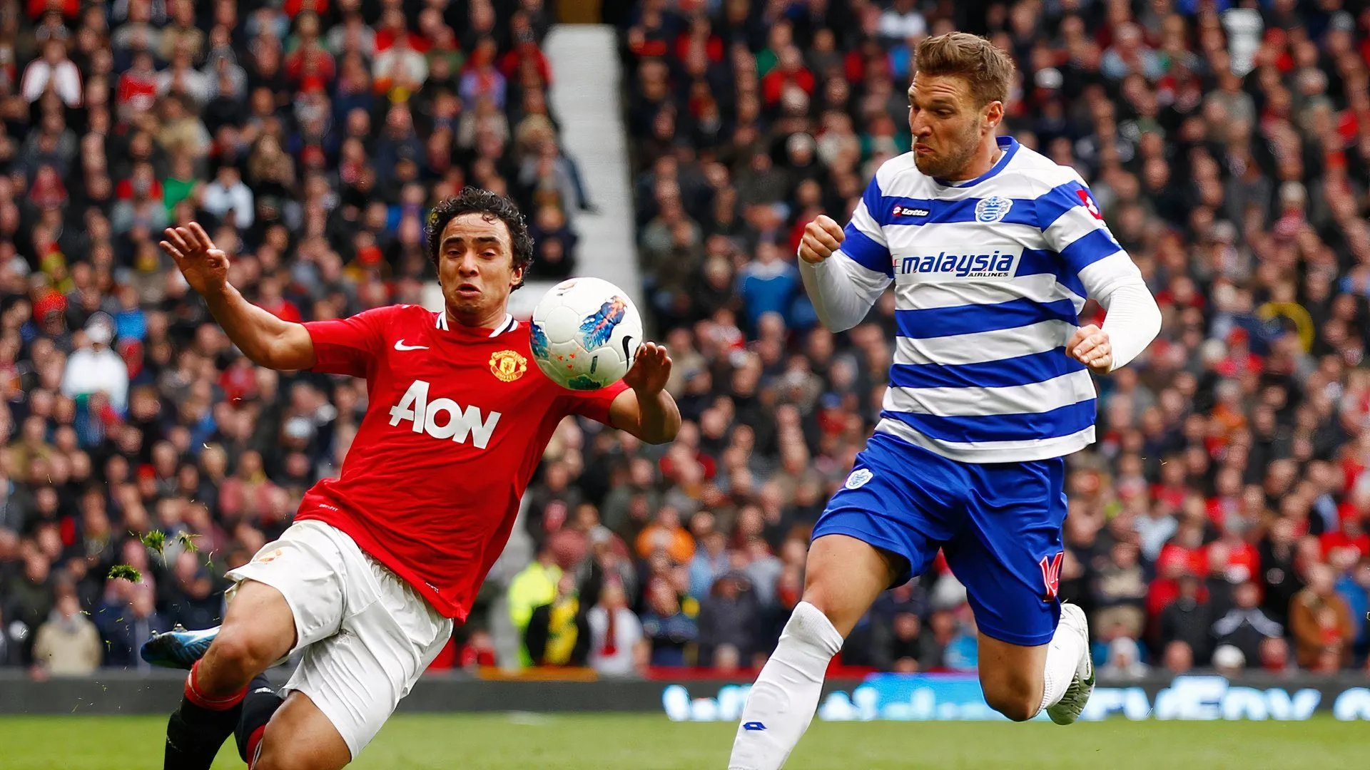 Akos Buzsaky - tượng đài sáng tạo tại Loftus Road