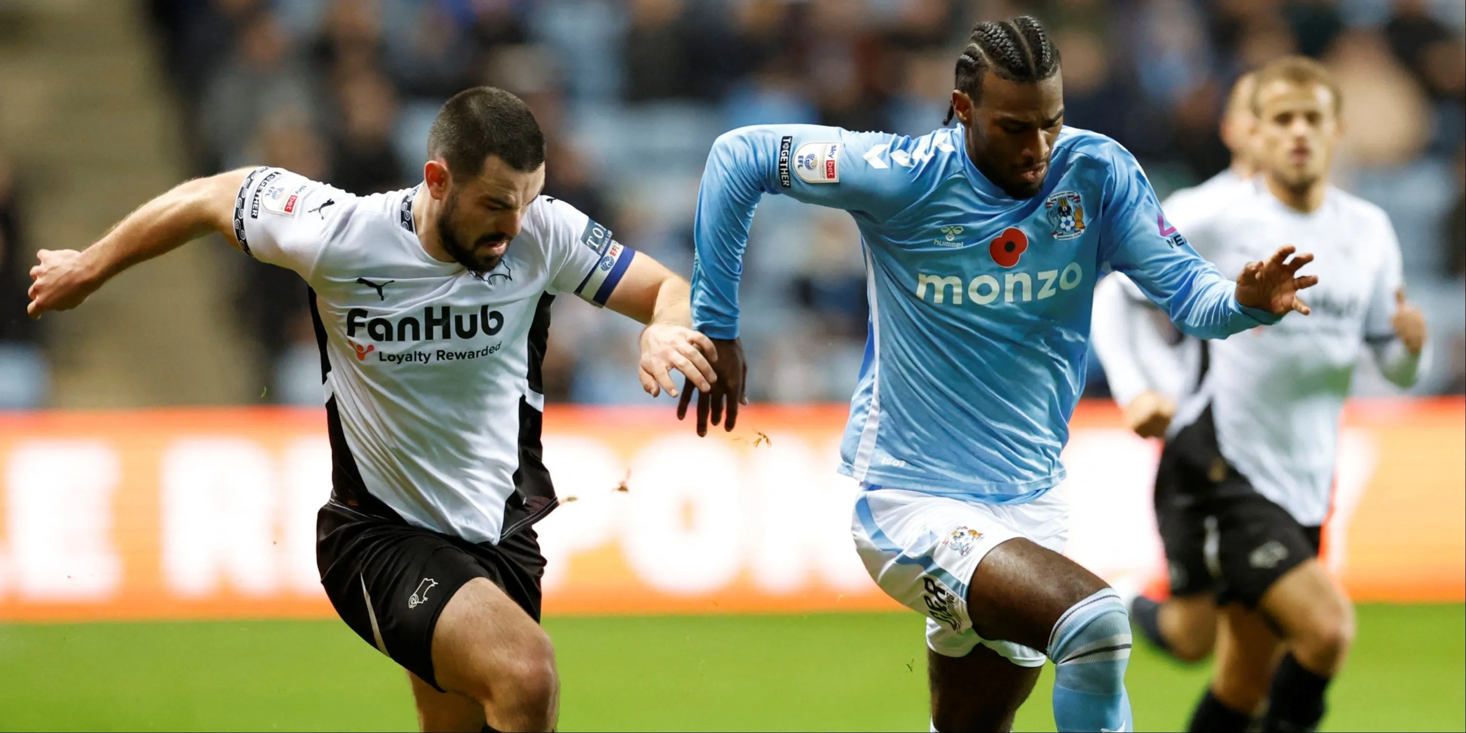 Haji Wright, tiền đạo đầy năng lực của Coventry City, chuẩn bị cho một bước ngoặt lớn trong sự nghiệp